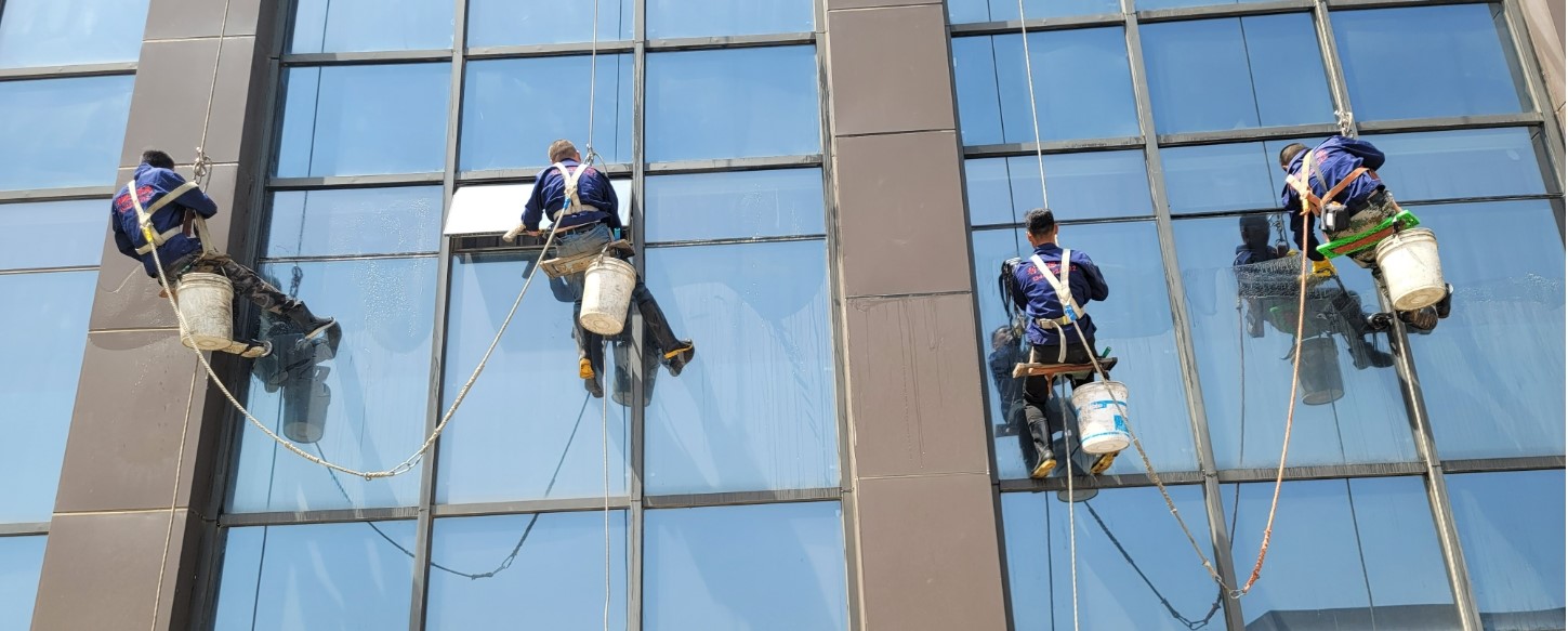 ������˾